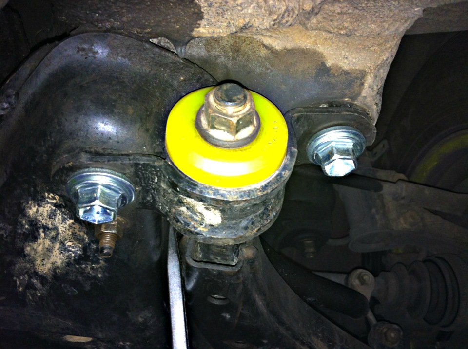 Фото в бортжурнале Toyota RAV4 (I)
