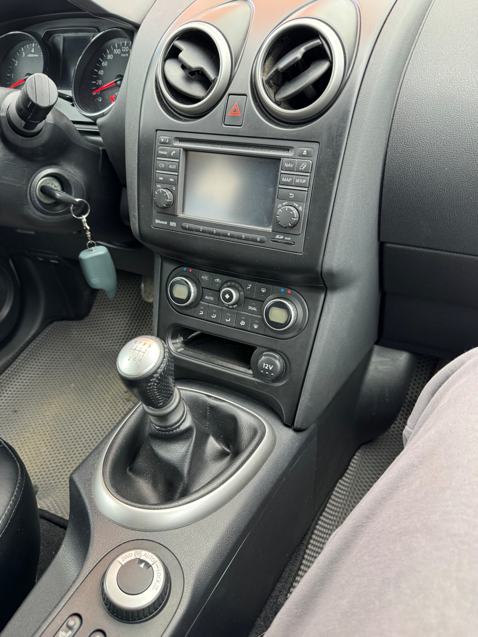 Полка — Nissan Qashqai (1G)