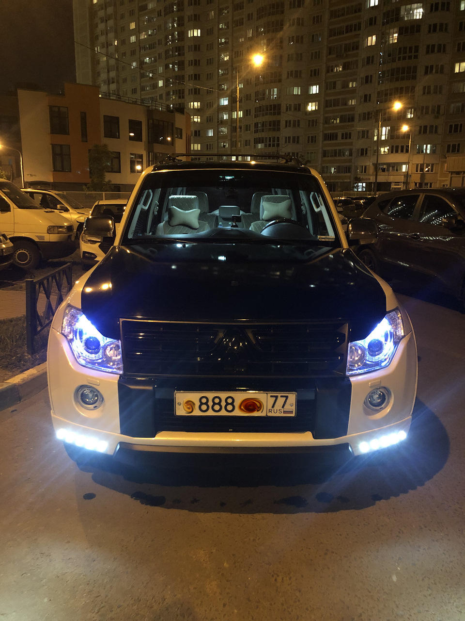 Фото в бортжурнале Mitsubishi Pajero (4G)