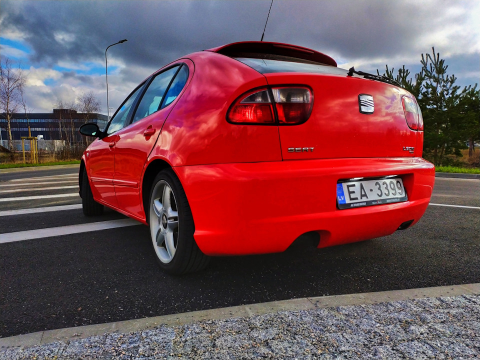 Фото в бортжурнале SEAT Leon (Mk I)