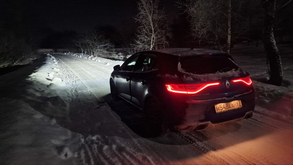 Фото в бортжурнале Renault Megane IV