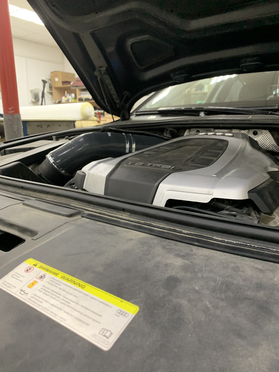 Фото в бортжурнале Audi A8 (D4)