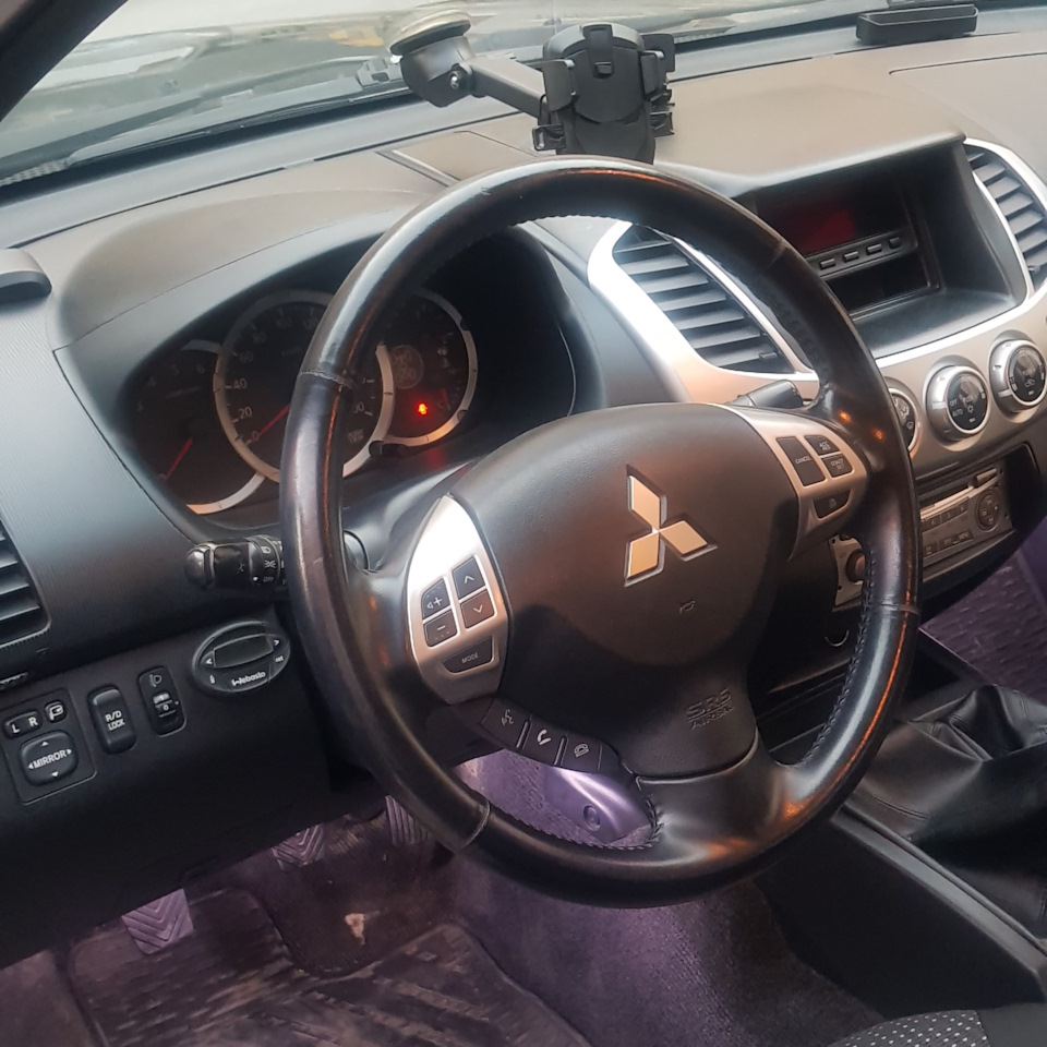 Photo from the logbook Mitsubishi L200 (4G)