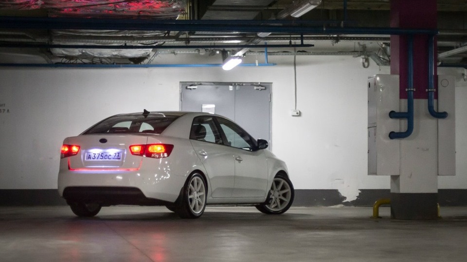 KIA Cerato White Luxe 6AT