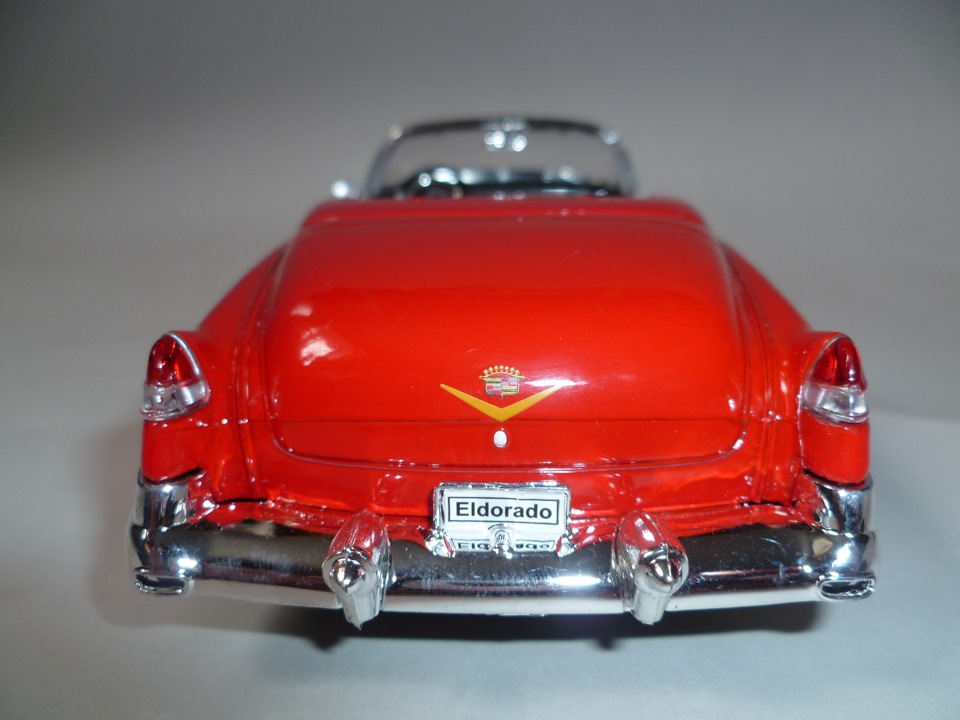 1953 Cadillac Eldorado (1:24 by Welly) — Сообщество «Масштабные