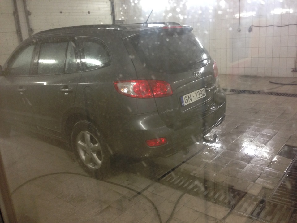 Намывают перед тем как вернуть — Hyundai Santa Fe (2G)