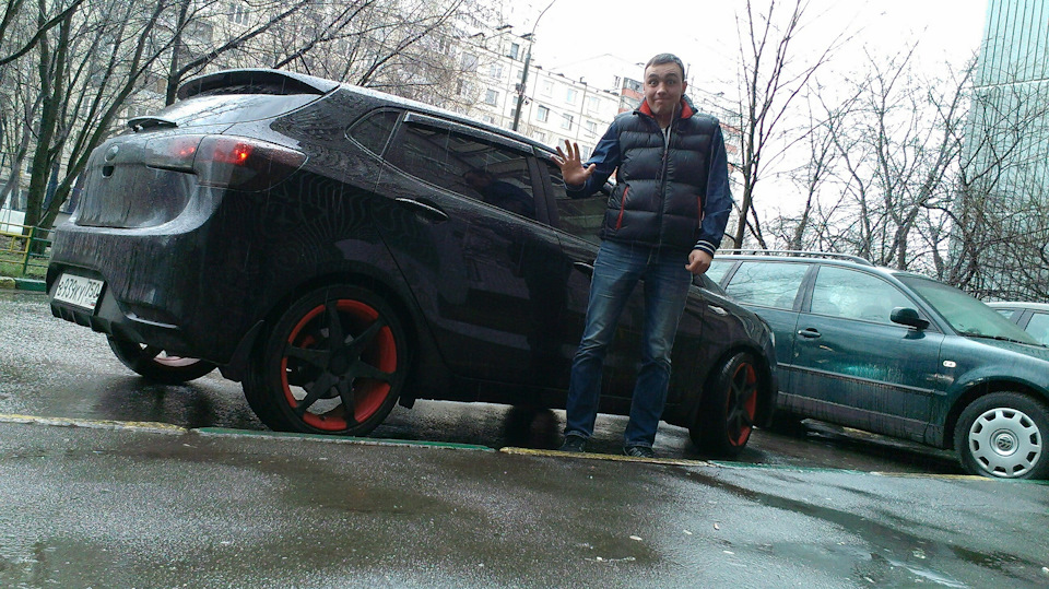 Это я после флешмоба — KIA Rio 5-door (3G)