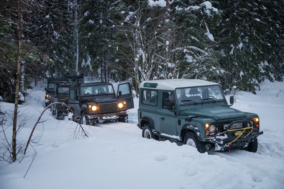 Фото в бортжурнале Land Rover Defender (L315/L316). Запчасти на фото: 2008178