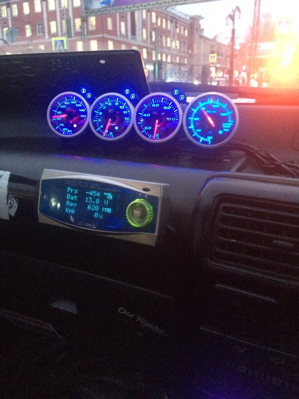 . — Toyota Starlet (80)