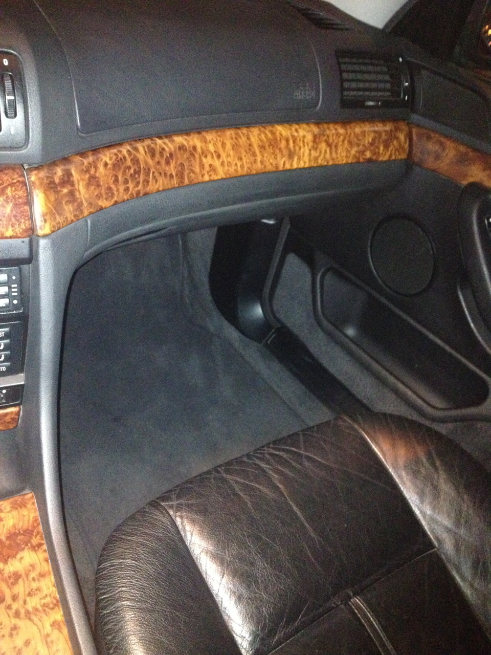 Фото в бортжурнале BMW 7 series (E38)