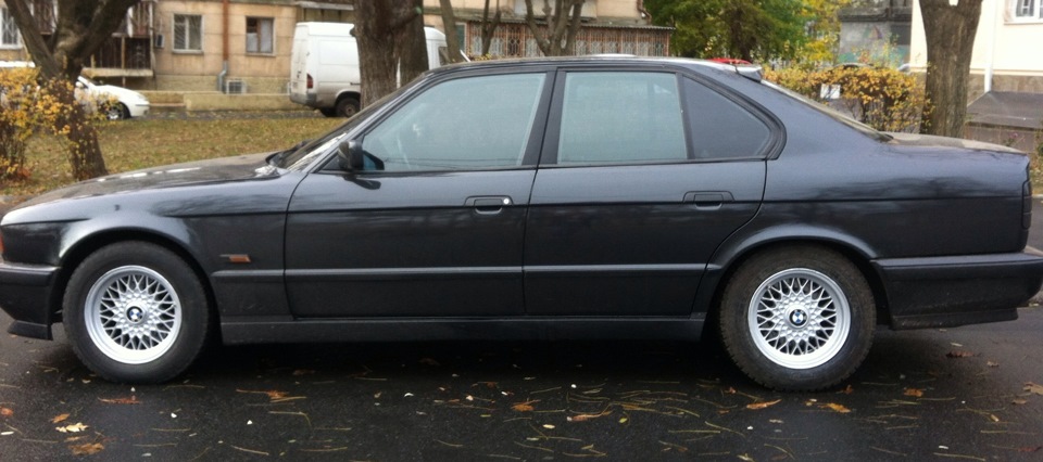 Фото в бортжурнале BMW 5 series (E34)