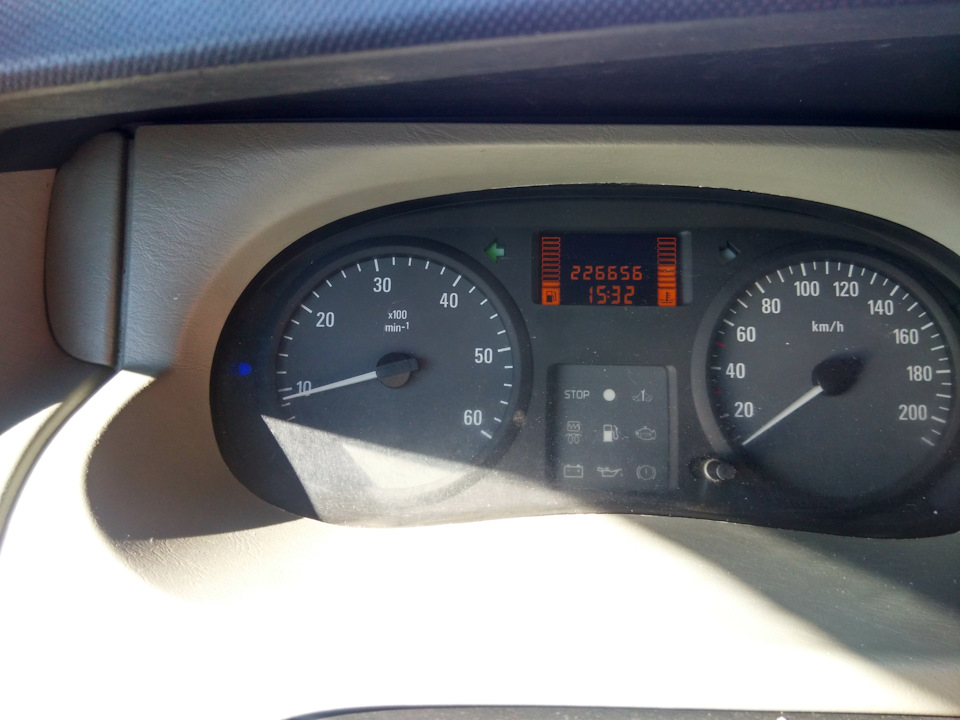 Фото в бортжурнале Opel Vivaro (1G)