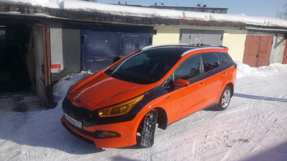 Фото в бортжурнале KIA Ceed SW (2G)
