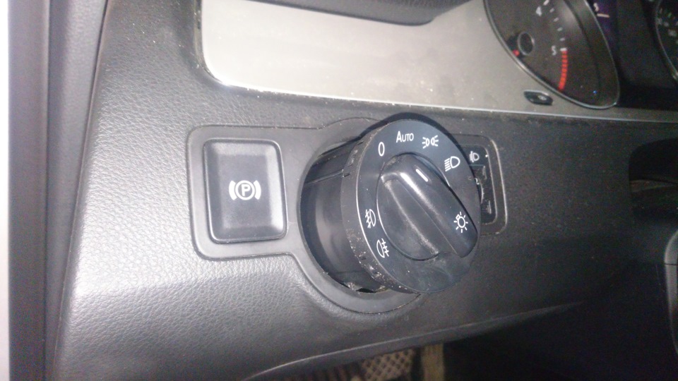 Фото в бортжурнале Volkswagen Passat Variant (B6)