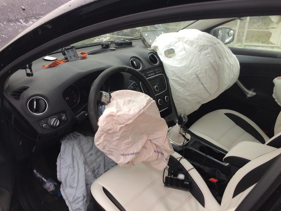 Фото в бортжурнале Ford Mondeo IV
