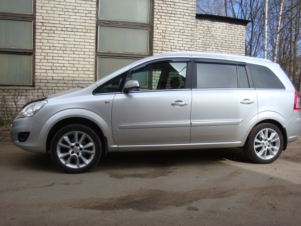 Фото в бортжурнале Opel Zafira B