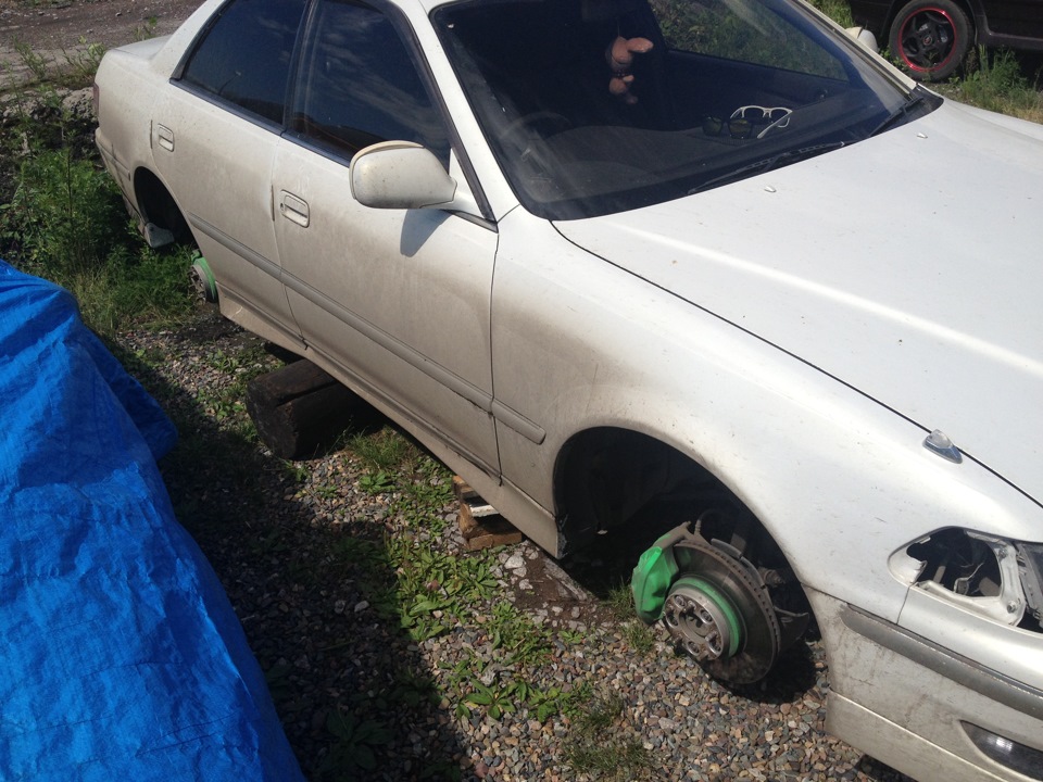 Вот так вандально кинул авто, после продажи колес=( — Toyota Mark II (100)