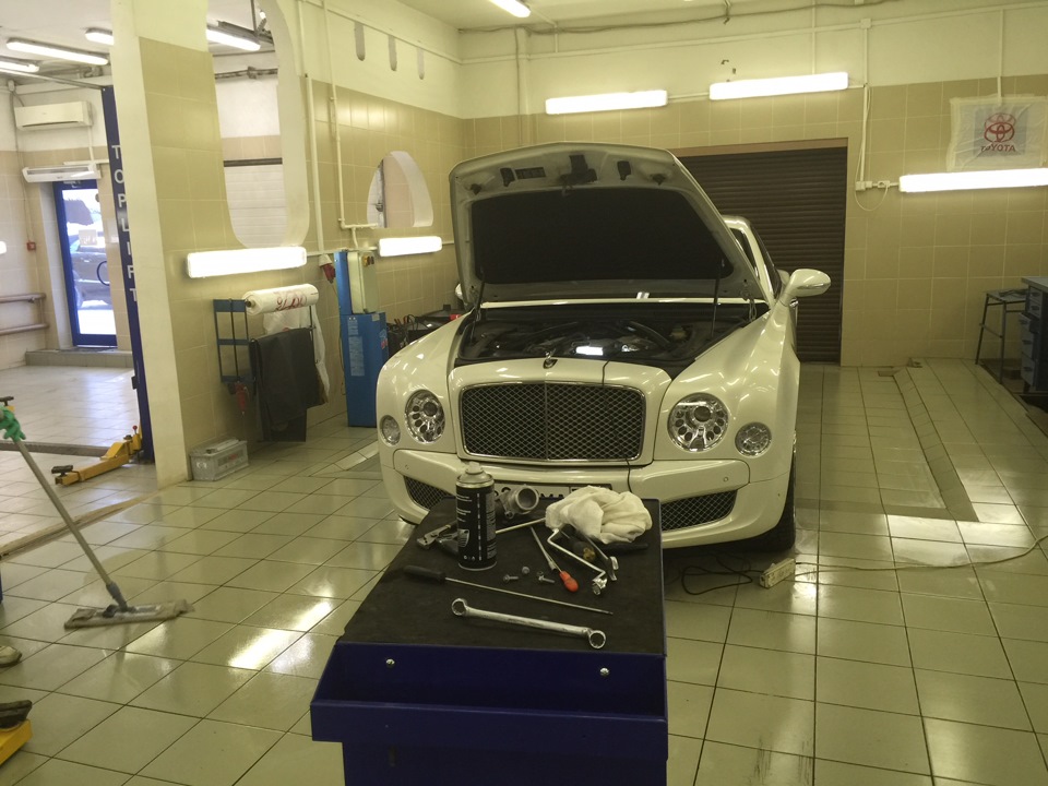 Приступаем после Нового года — Bentley Mulsanne (1980)