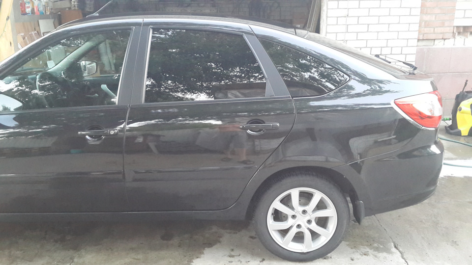 Фото в бортжурнале Lada Гранта Лифтбек (1G)