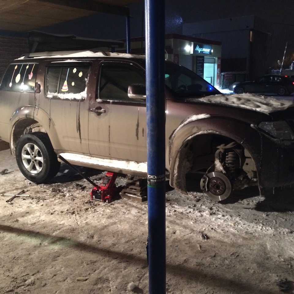 Photo from the logbook Nissan Pathfinder (3G)