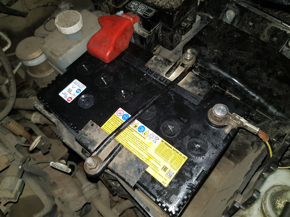 Уже установил — Mitsubishi Pajero (4G)