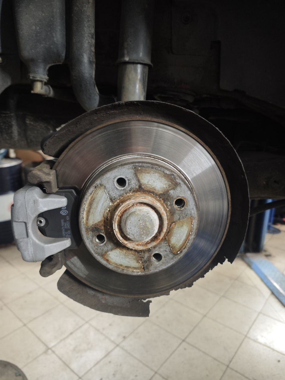 Фото в бортжурнале Citroen C4 (1G)