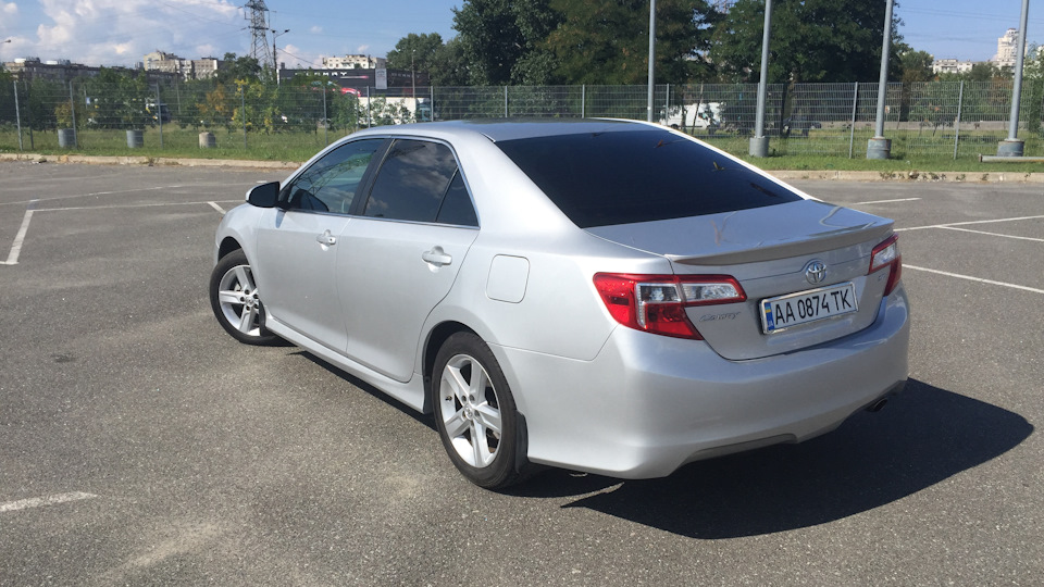 Toyota Camry 50 SE SILVER