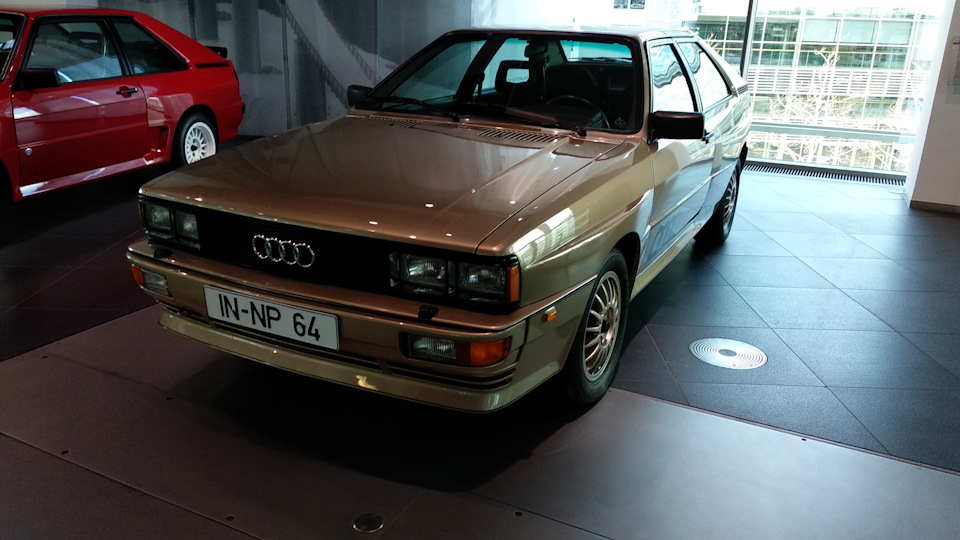 Фото в бортжурнале Audi A6 (C6)