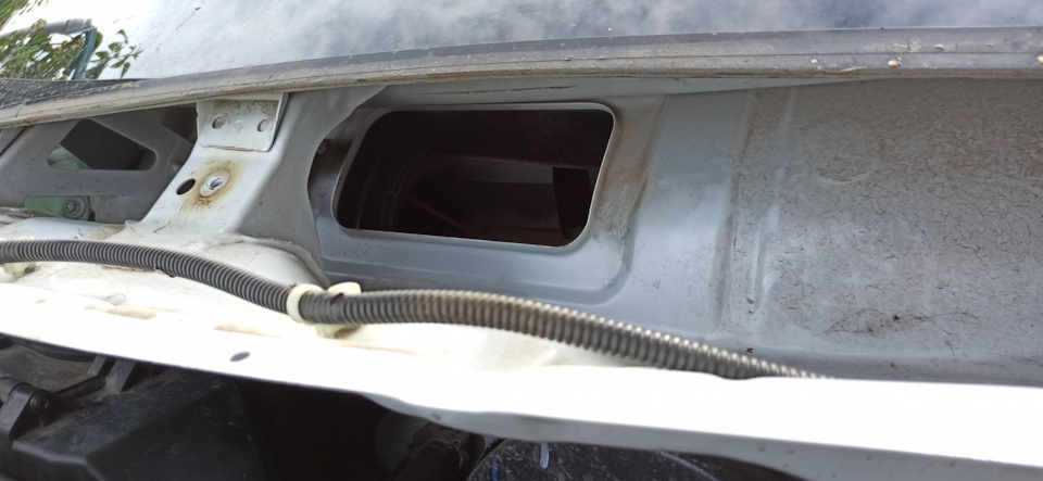Фото в бортжурнале Nissan Almera V (G11/15)