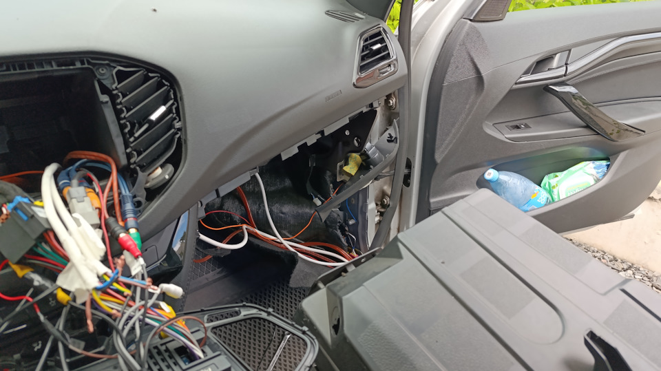 Фото в бортжурнале Lada Vesta SW Cross (1G)