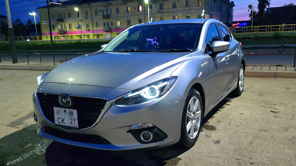 Mazda Axela