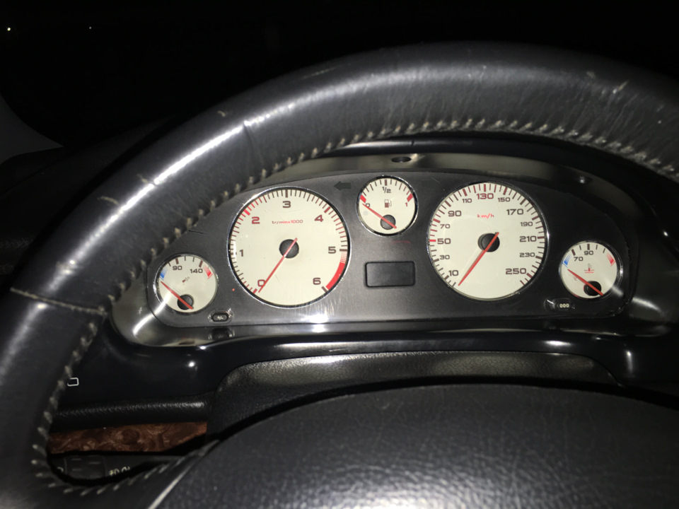 Примерно днём будет так выглядеть подсветка. — Peugeot 406