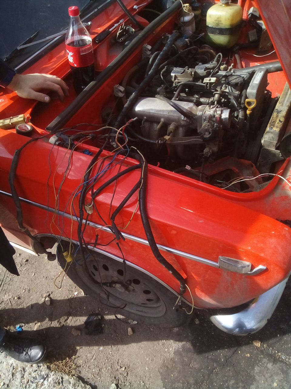 кишками наружу — Lada 2103