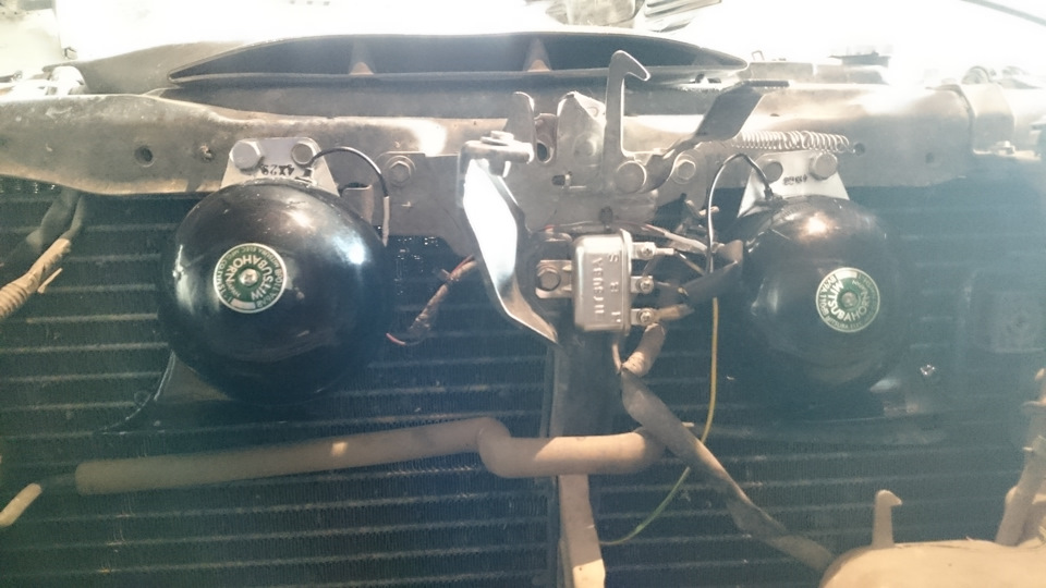 Photo from the logbook Toyota Crown (S140)