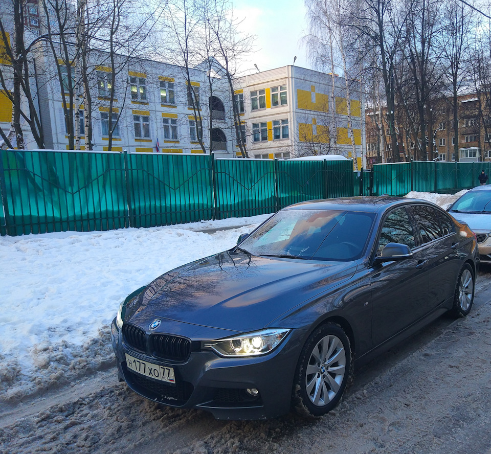 BMW 320i X-Drive — Skoda Octavia A7 Mk3