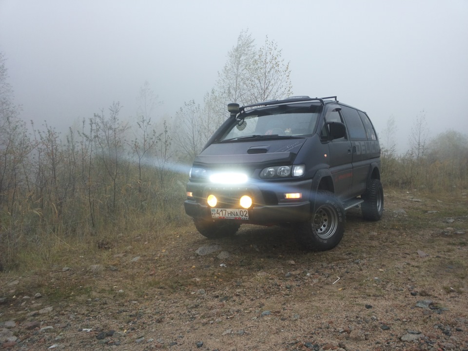 Фото в бортжурнале Mitsubishi Delica (L400)