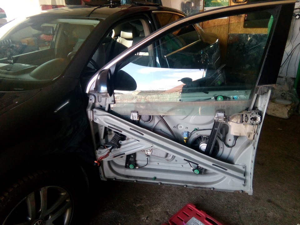 Фото в бортжурнале Volkswagen Jetta V
