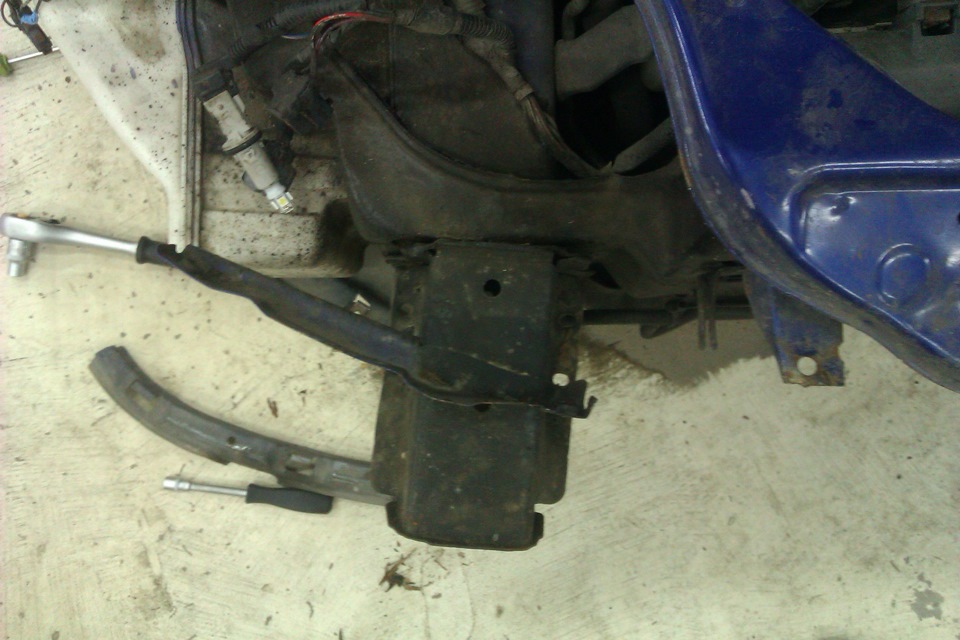 Прямо приварено, очень прямо — Honda Civic Hatchback (6G)