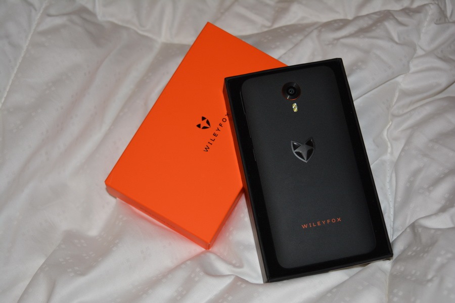 Телефон WileyFox Swift — Alfa Romeo 166
