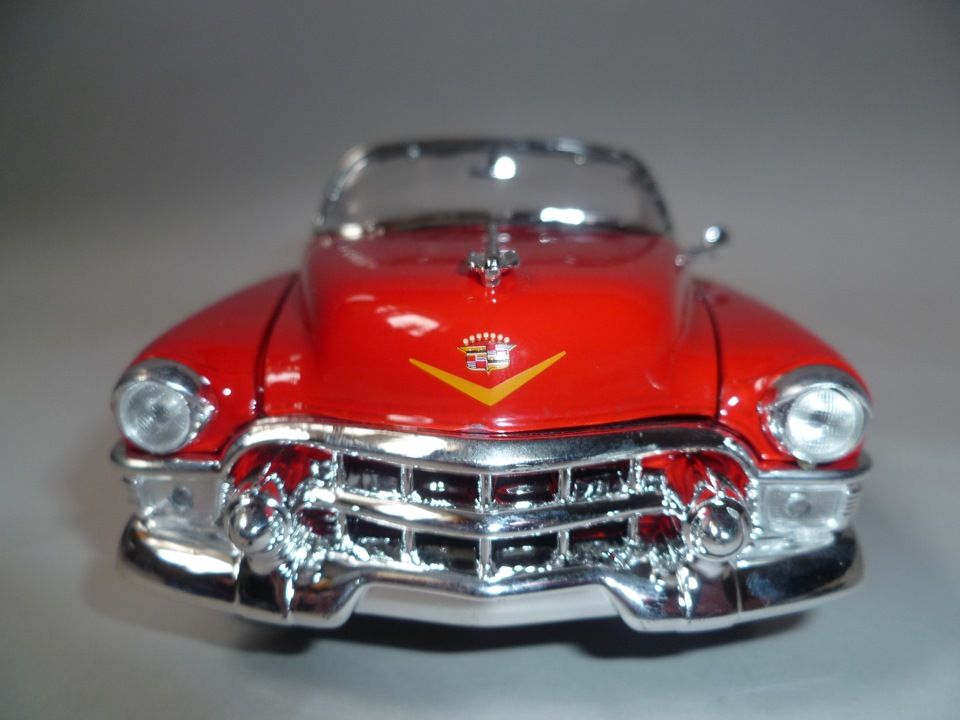 ミニカー 1953 Cadillac Eldorado 1953 Cadillac Eldorado (1:24 by Welly) — Сообщество «Масштабные