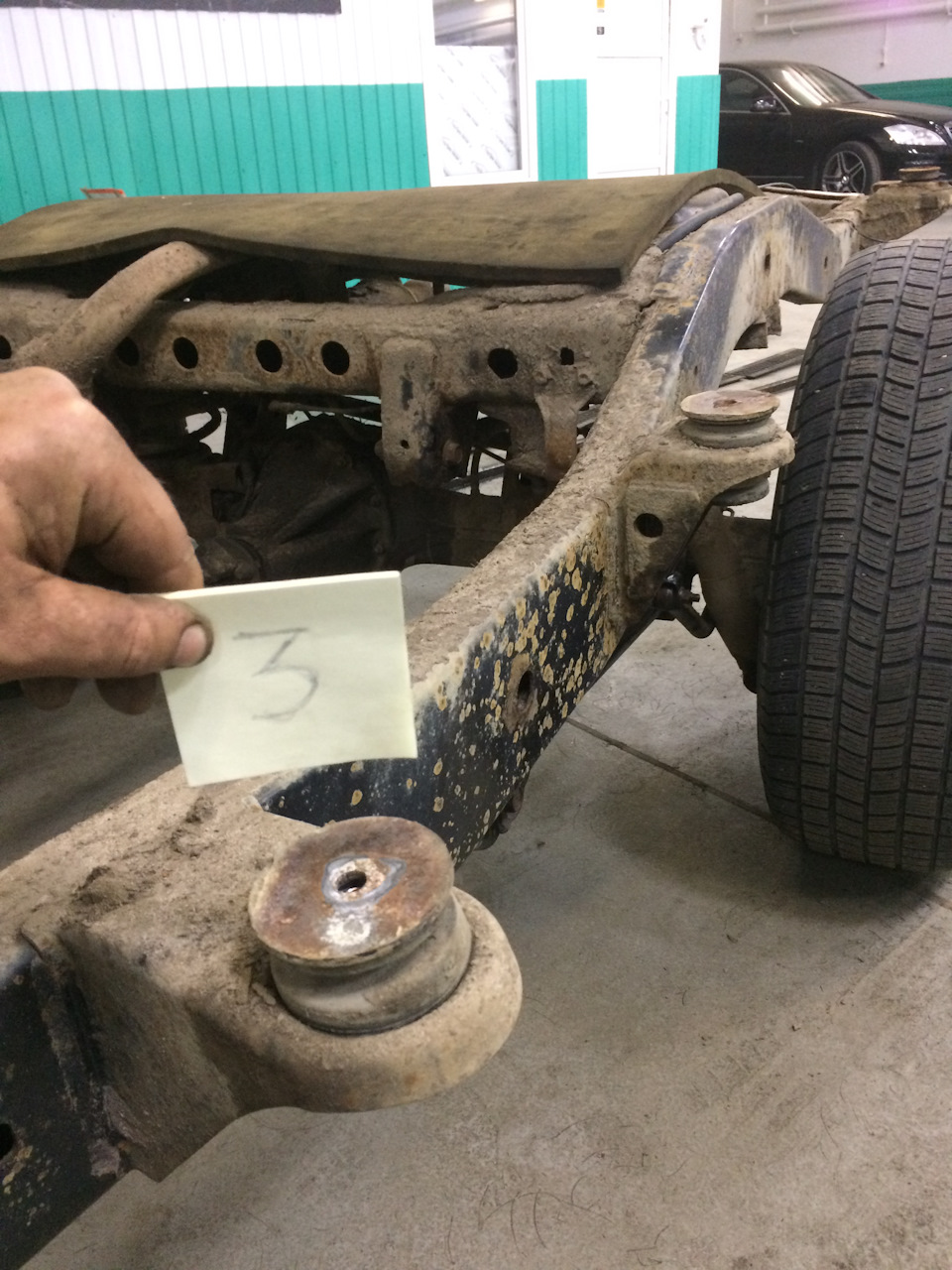 Пейзажи открывались грустные — Toyota Land Cruiser 100