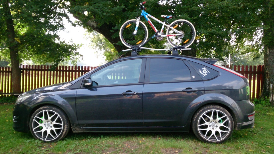 Thule ProRide 591 на фокусе — Ford Focus Hatchback II