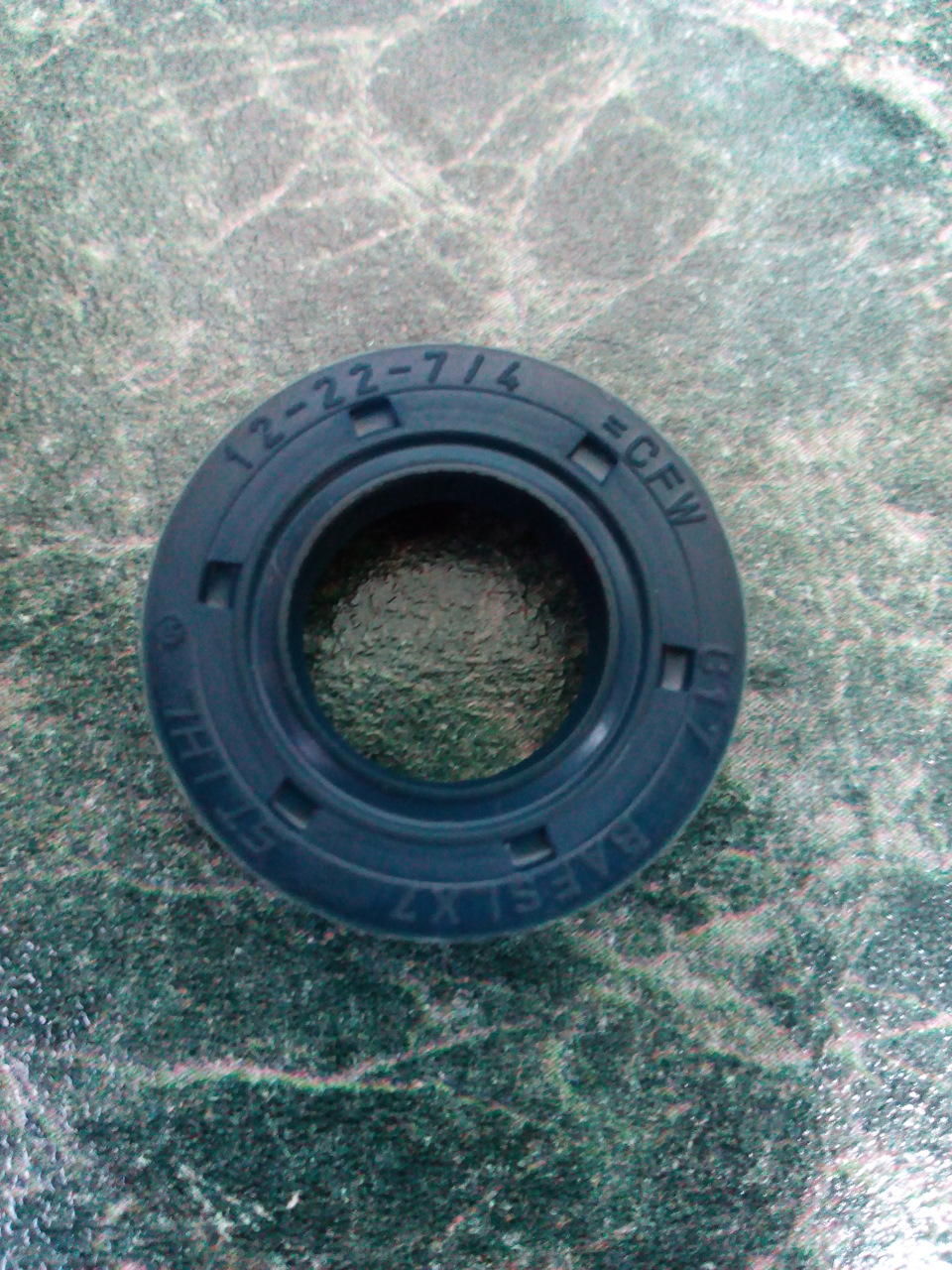 Сальник 12*22*7 — Mazda 626 IV (GE)