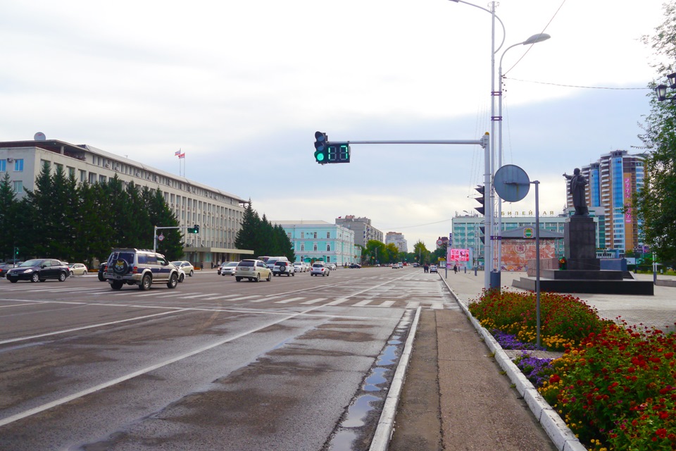 Благовещенск. Площадь Ленина — Lada 21043
