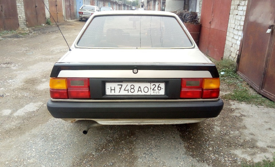 Необычная комбинация, но получилось неплохо — Audi 80 (B2)