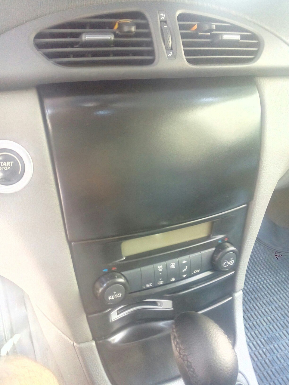 Фото в бортжурнале Renault Laguna II