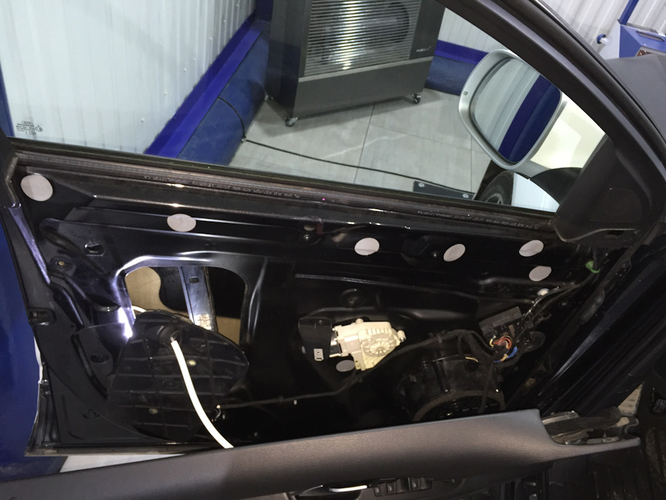 Фото в бортжурнале Audi Q7 (1G)