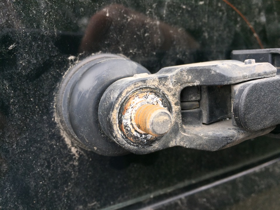 Фото в бортжурнале KIA Carnival (2G)