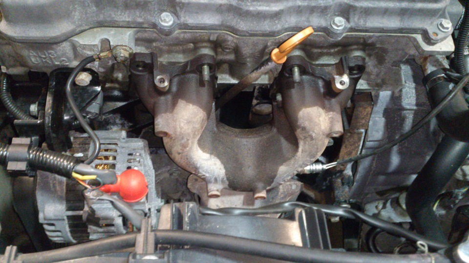 Photo from the logbook Nissan Almera II (N16)