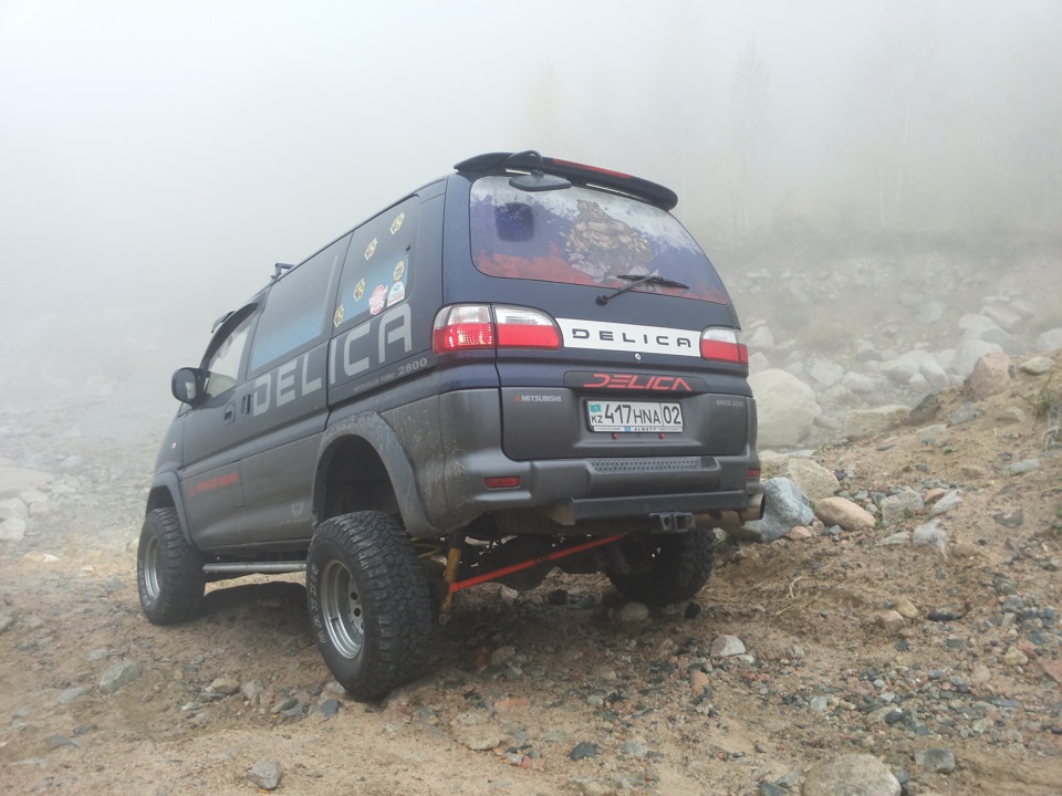 Фото в бортжурнале Mitsubishi Delica (L400)